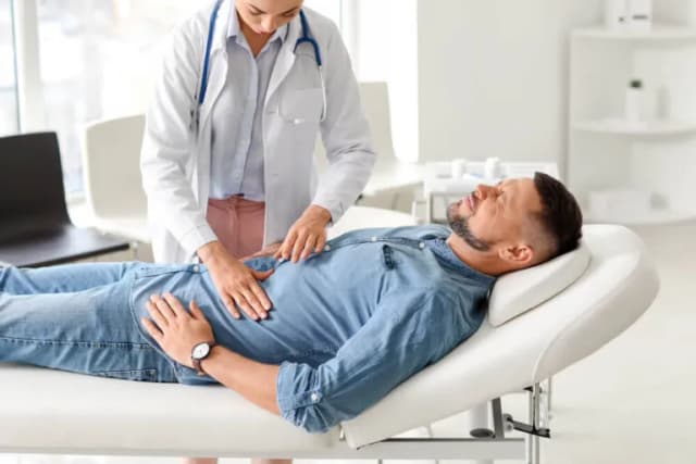 Gastroenterolog - kim jest ten lekarz i kiedy należy go odwiedzić? Gastroenterolog - kim jest ten lekarz i kiedy należy go odwiedzić?